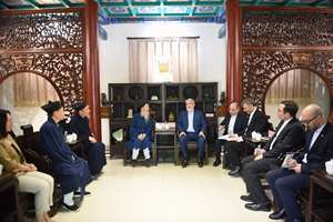 ایران دارای تمدنی است که اشتیاق به صلح در آن موج می‌زند
